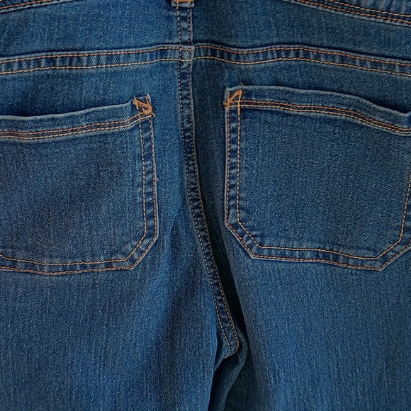 Jordache Juniors - Picture 6 of 9